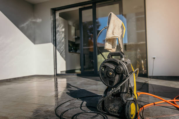 Best Parking Lot Cleaning in Clintonville, WI