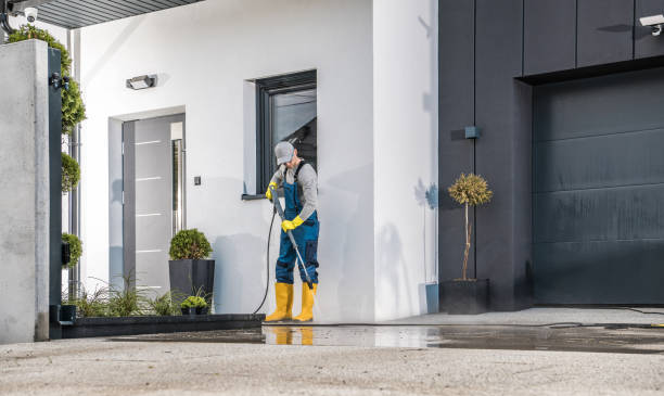 Professional Pressure Washing Services in Clintonville, WI